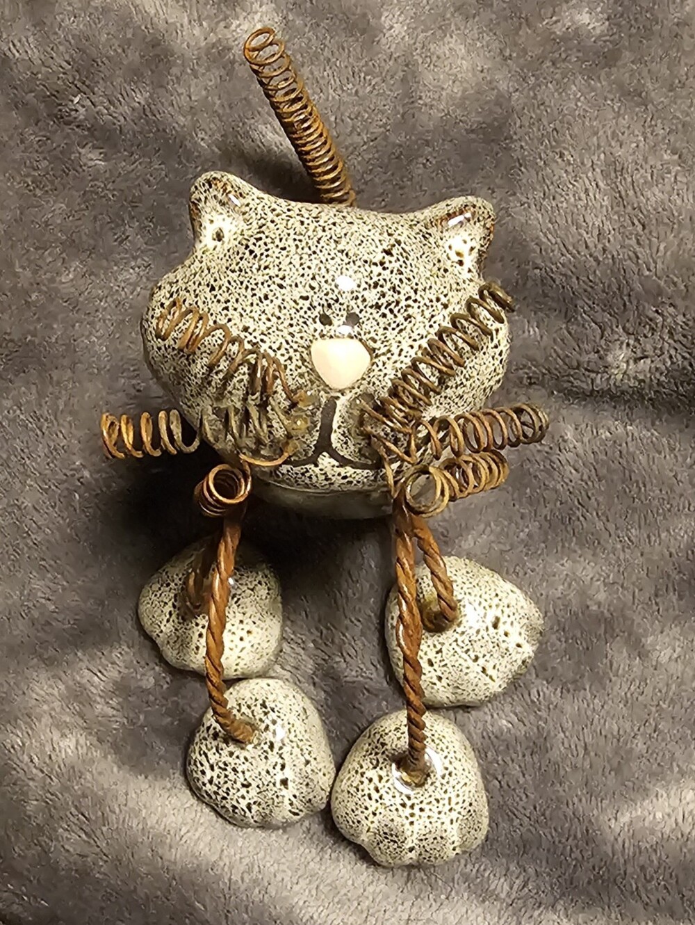 Cat Ceramic and Wire Decorative Figurine - Gray and Brown
